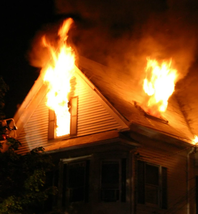 pożar w&nbsp;domu